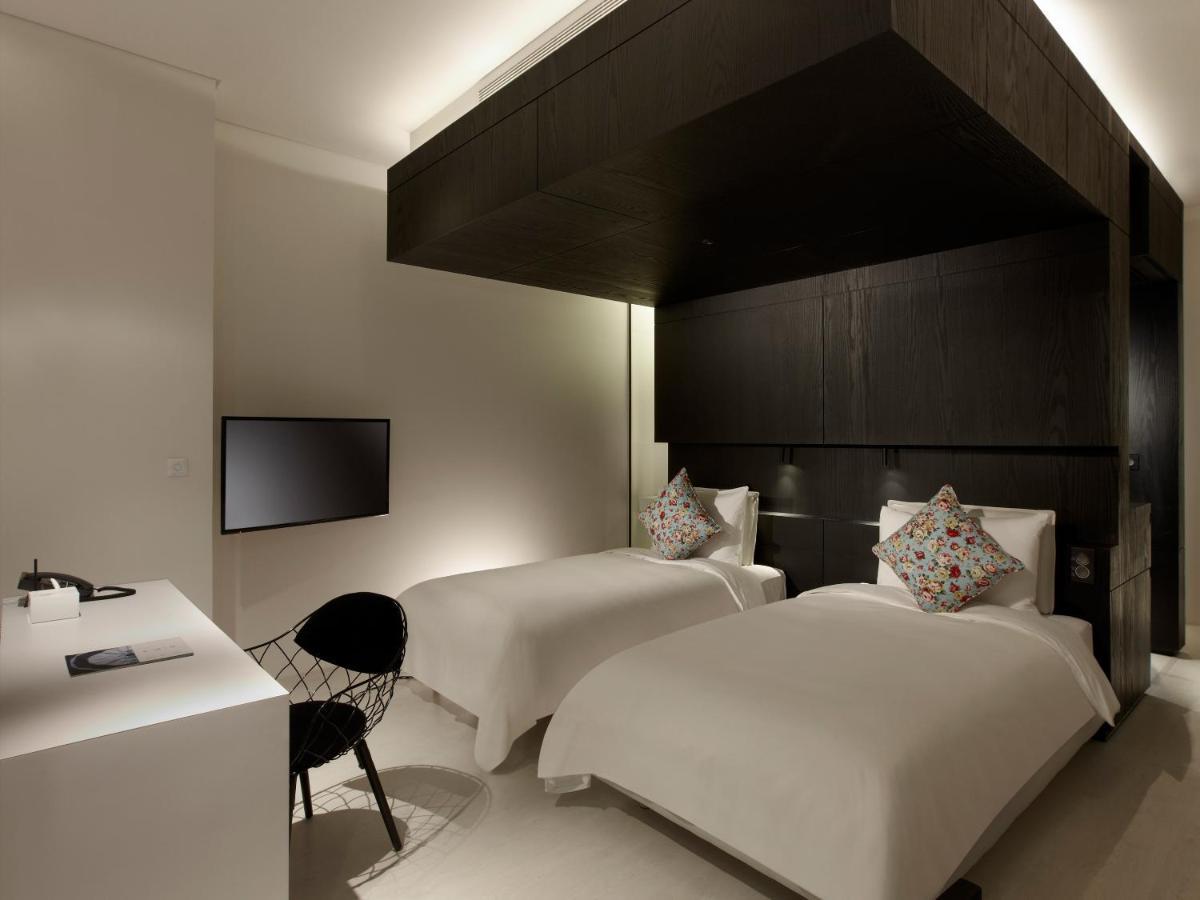 The Place Tainan Exterior foto