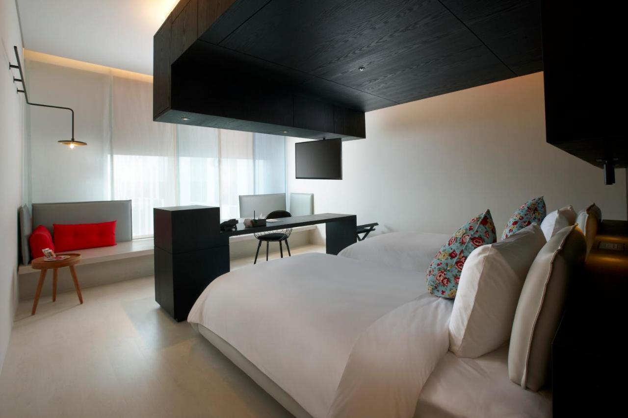 The Place Tainan Exterior foto